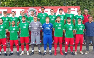 Neue Trikots für Blomberger SV-Mannschaft